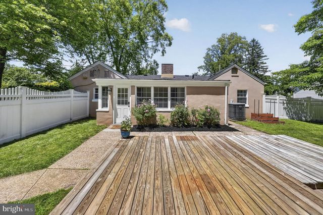 66 BIRCHWOOD KNOLL, Lawrence Township, NJ 08648