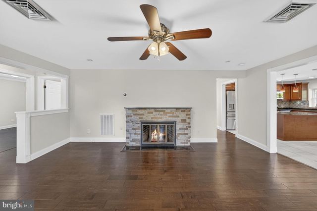 66 BIRCHWOOD KNOLL, Lawrence Township, NJ 08648