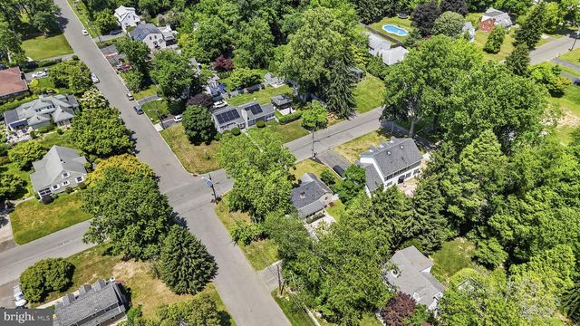 66 BIRCHWOOD KNOLL, Lawrence Township, NJ 08648