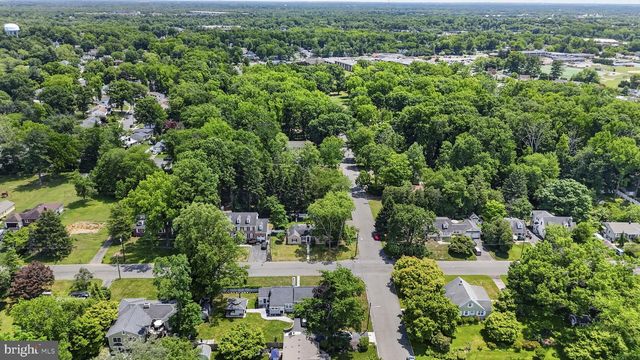 66 BIRCHWOOD KNOLL, Lawrence Township, NJ 08648