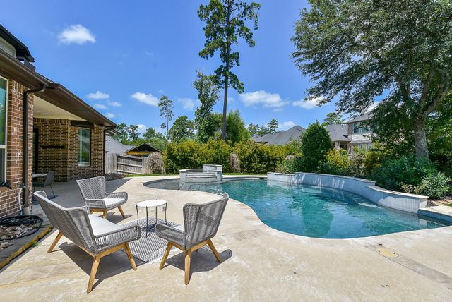 34130 Mill Creek Way, Pinehurst, TX 77362