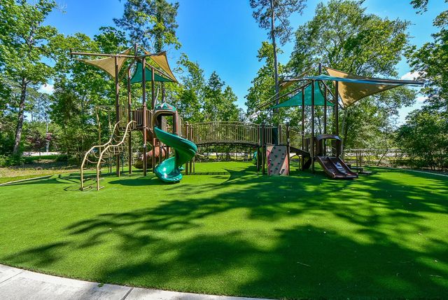 34130 Mill Creek Way, Pinehurst, TX 77362