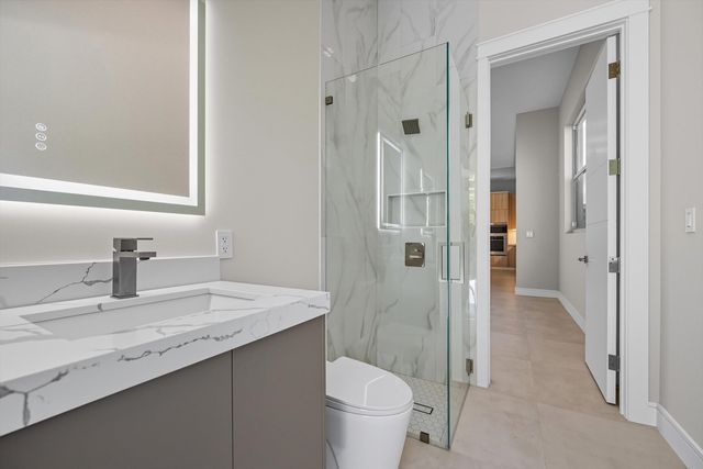 827 N Lake Avenue, Delray Beach, FL 33483