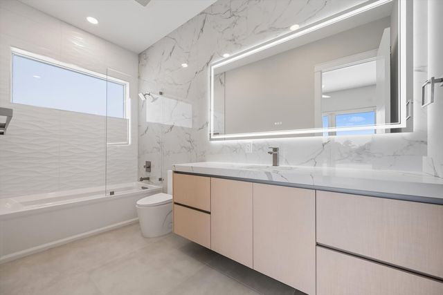 827 N Lake Avenue, Delray Beach, FL 33483