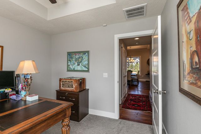 703 N Fox Hill Circle, Nixa, MO 65714