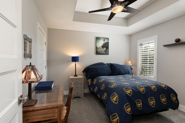 703 N Fox Hill Circle, Nixa, MO 65714
