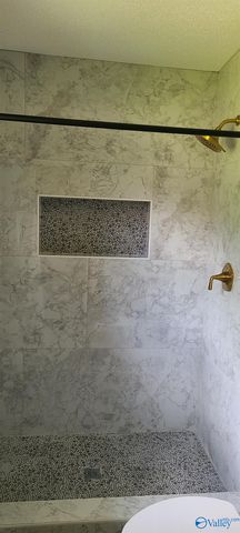 4830 Kyle Lane NW, Huntsville, AL 35810