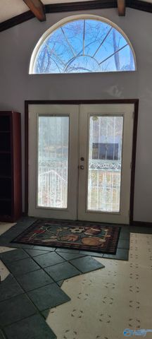 4830 Kyle Lane NW, Huntsville, AL 35810