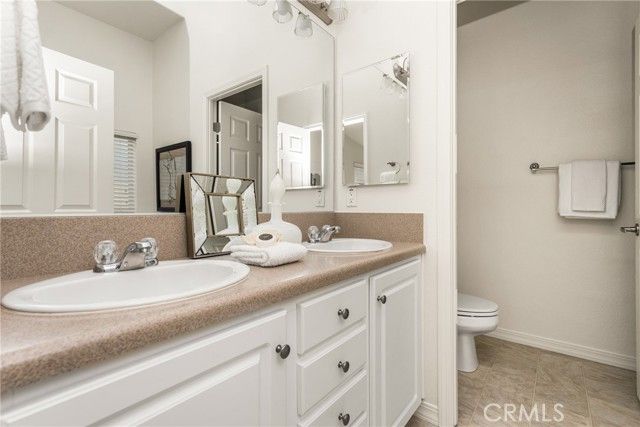 2621 Forest Lake, Santa Ana, CA 92705