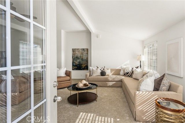 2621 Forest Lake, Santa Ana, CA 92705