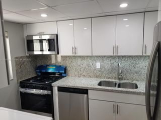 11339 SW 71st St 11339, Miami, FL 33173