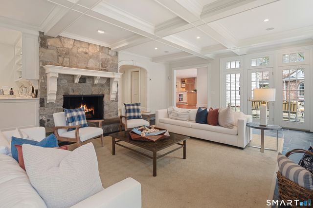 6 Cloudy Lane, Darien, CT 06820