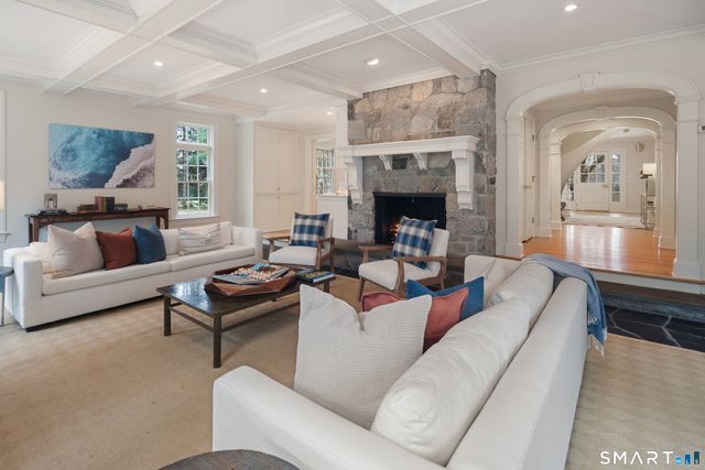 6 Cloudy Lane, Darien, CT 06820