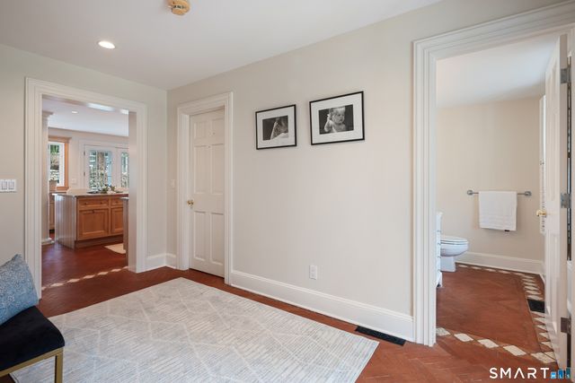 6 Cloudy Lane, Darien, CT 06820