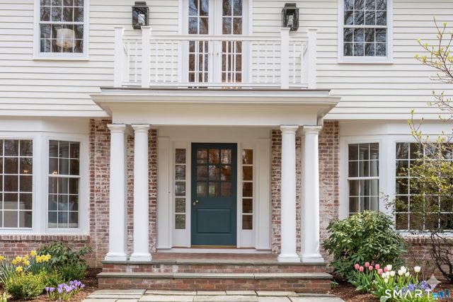 6 Cloudy Lane, Darien, CT 06820