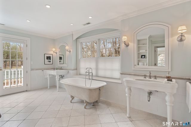 6 Cloudy Lane, Darien, CT 06820