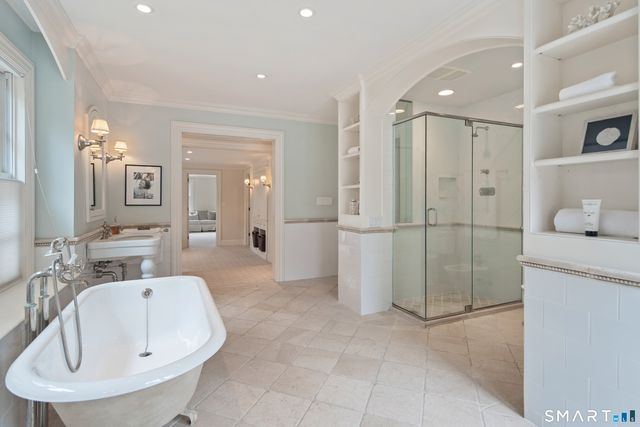 6 Cloudy Lane, Darien, CT 06820