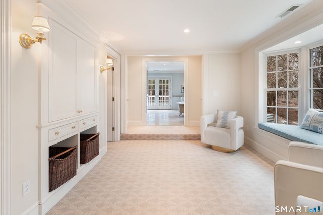 6 Cloudy Lane, Darien, CT 06820