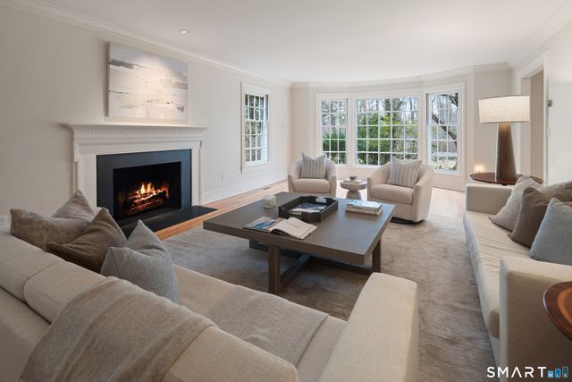 6 Cloudy Lane, Darien, CT 06820