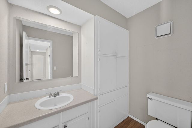 7432 E Northwest Highway 112, Dallas, TX 75231