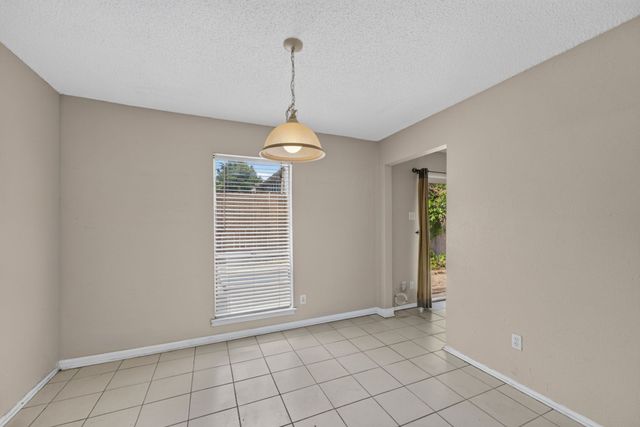 7432 E Northwest Highway 112, Dallas, TX 75231