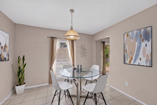 7432 E Northwest Highway 112, Dallas, TX 75231