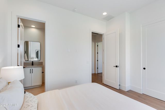 5439 E Bloomfield Road, Scottsdale, AZ 85254