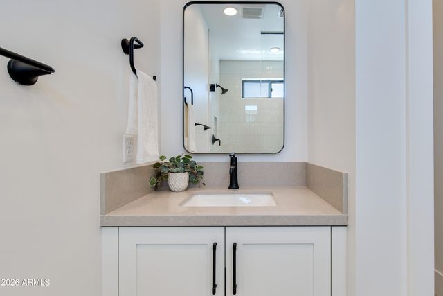 5439 E Bloomfield Road, Scottsdale, AZ 85254