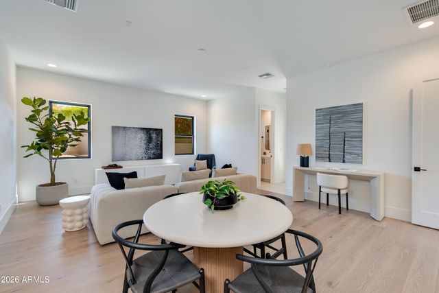 5439 E Bloomfield Road, Scottsdale, AZ 85254