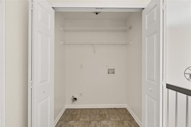 4773 Longcourt SE Drive, Atlanta, GA 30339