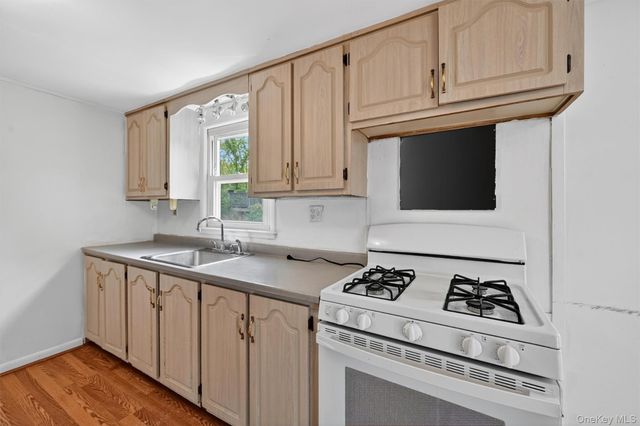 11 Bradley Lane, Walden, NY 12586