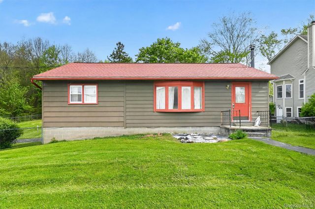 11 Bradley Lane, Walden, NY 12586