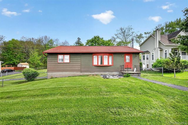 11 Bradley Lane, Walden, NY 12586