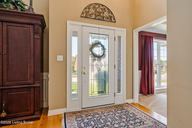 4414 Sycamore Forest Pl, Louisville, KY 40245