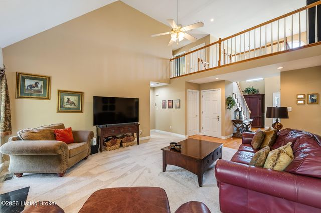 4414 Sycamore Forest Pl, Louisville, KY 40245