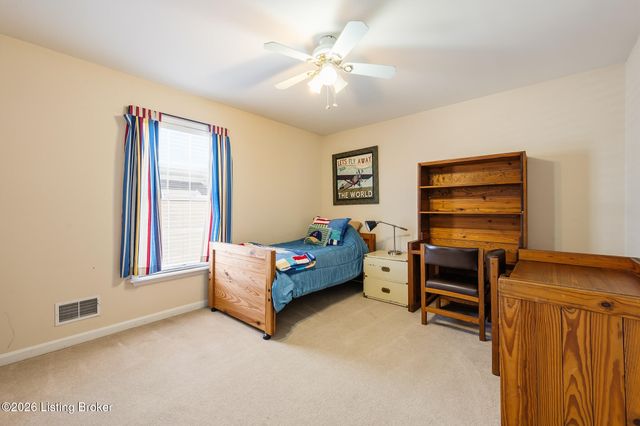 4414 Sycamore Forest Pl, Louisville, KY 40245