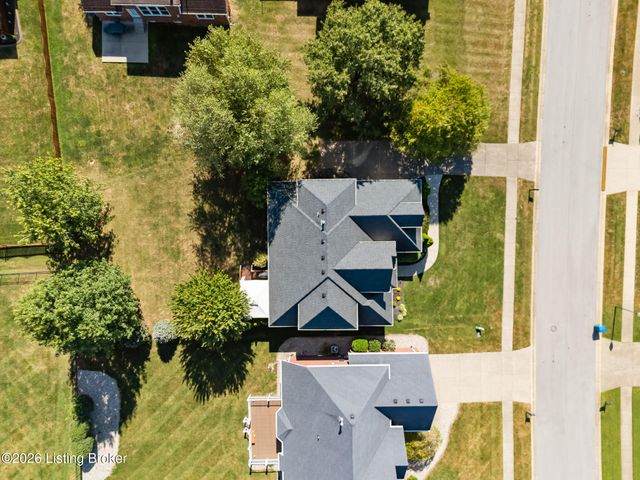 4414 Sycamore Forest Pl, Louisville, KY 40245