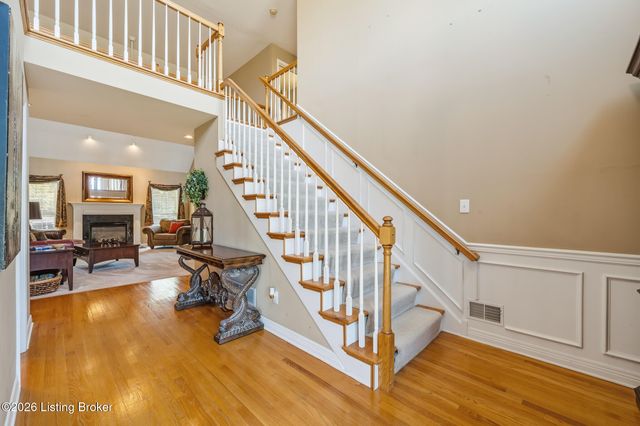4414 Sycamore Forest Pl, Louisville, KY 40245