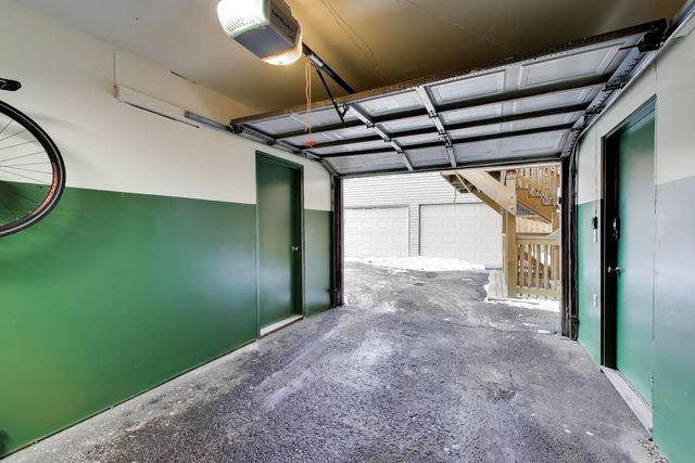 4430 N Magnolia Avenue GS, Chicago, IL 60640