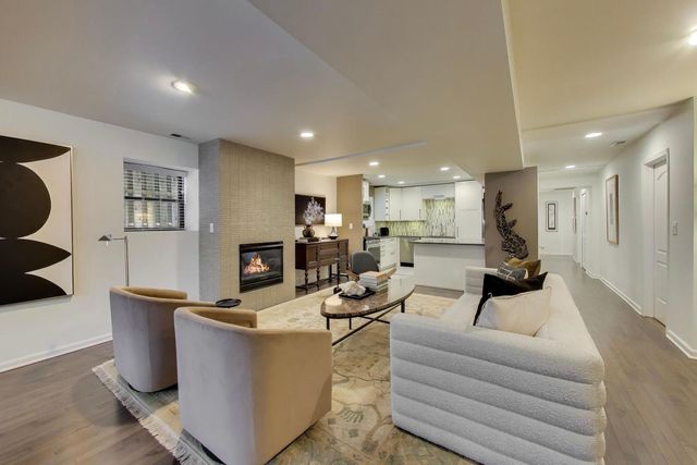 4430 N Magnolia Avenue GS, Chicago, IL 60640