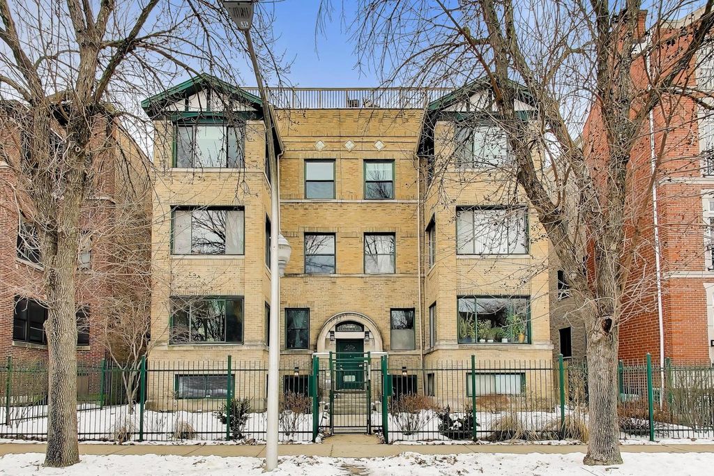 4430 N Magnolia Avenue GS, Chicago, IL 60640