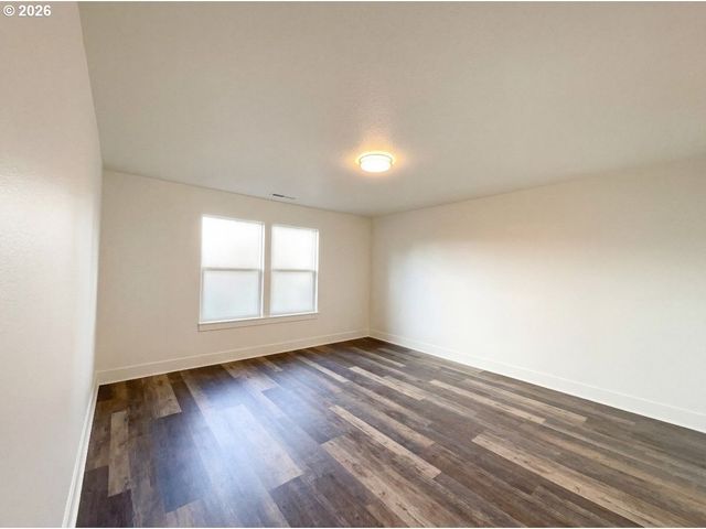 10989 Sw ONEIDA St, Tualatin, OR 97062