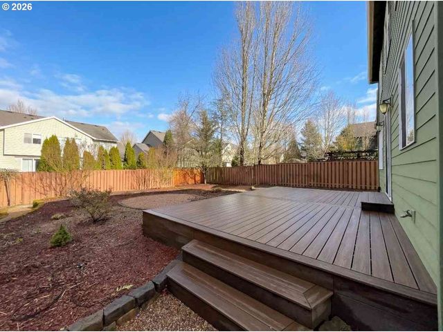 10989 Sw ONEIDA St, Tualatin, OR 97062