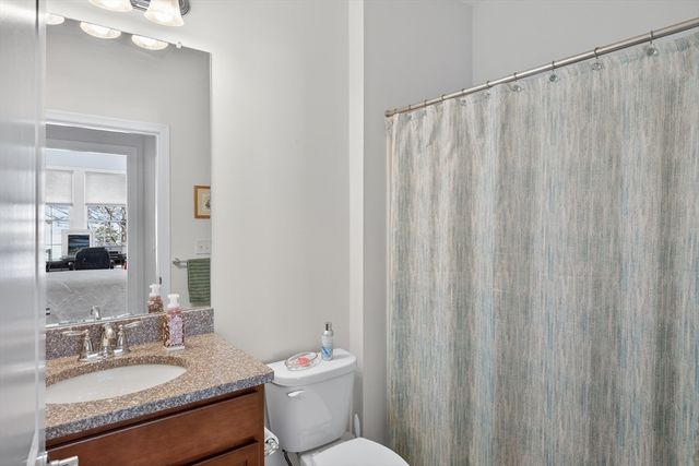 18 Kensington, Plymouth, MA 02360