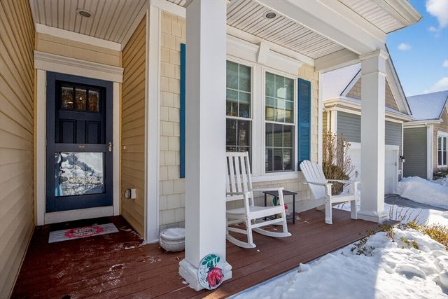 18 Kensington, Plymouth, MA 02360