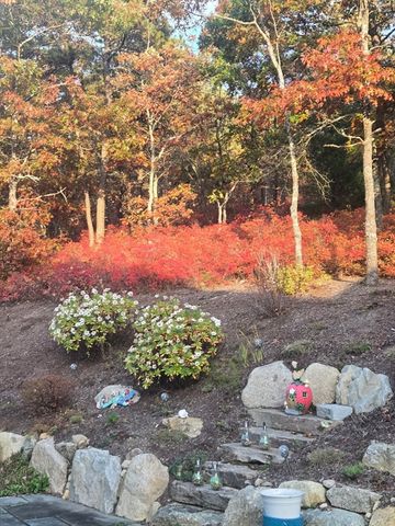 18 Kensington, Plymouth, MA 02360