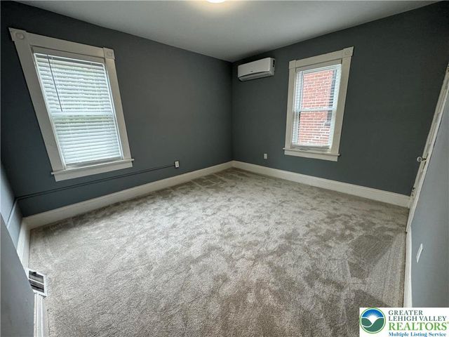 322 Saint John Street, Easton, PA 18042