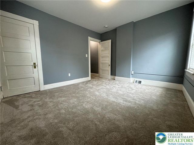 322 Saint John Street, Easton, PA 18042