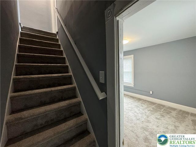 322 Saint John Street, Easton, PA 18042