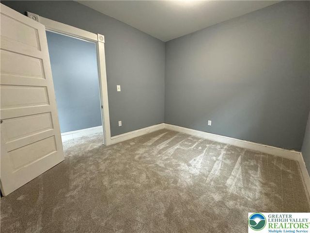322 Saint John Street, Easton, PA 18042